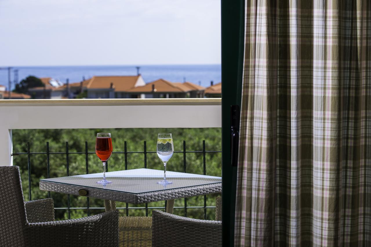 Ocean Beach Hotel Skala Potamia  Buitenkant foto